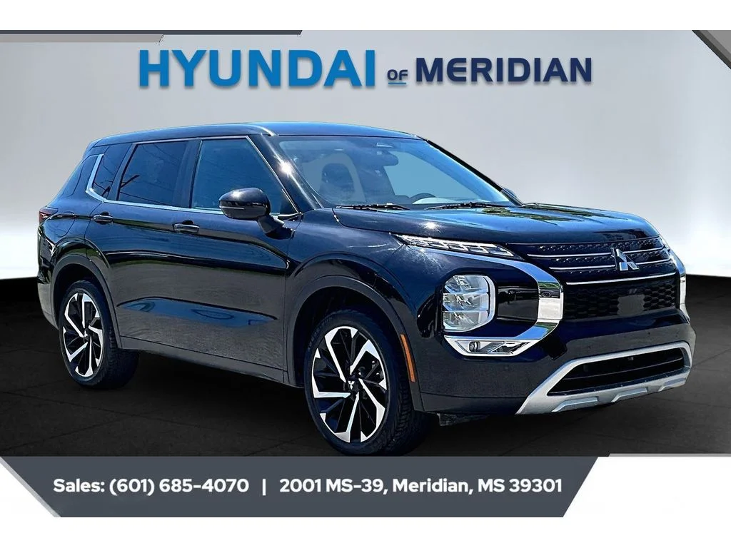 2024 Mitsubishi Outlander SE S-AWC's photo