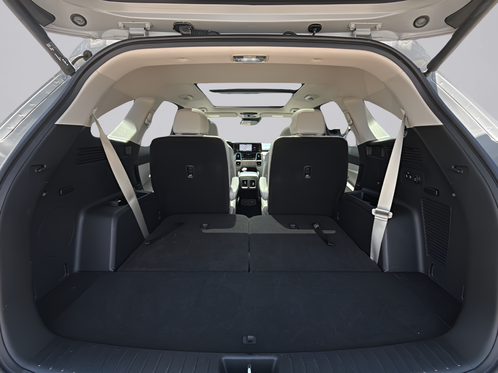 Used 2023 Wolf Gray Kia X-Line EX image 24