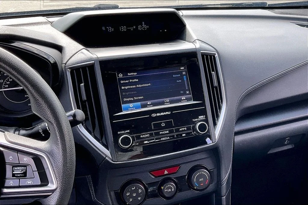 Used 2022 White Subaru Base image 6