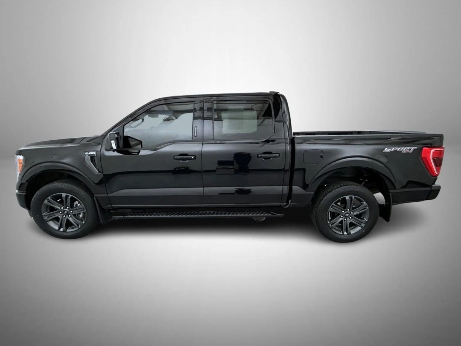 Used 2023 Black Ford XLT image 8