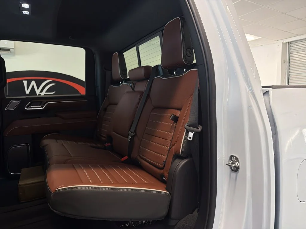 New 2026 Glacier White Tricoat GMC Denali Ultimate image 9