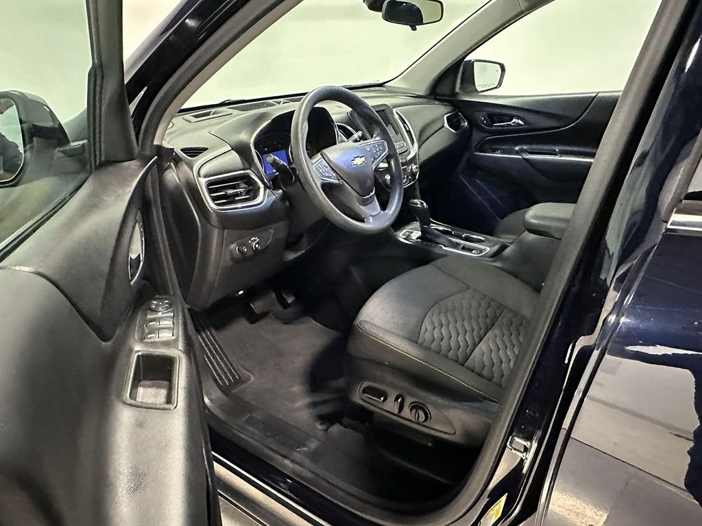 Used 2020 Blue Chevrolet LT image 17