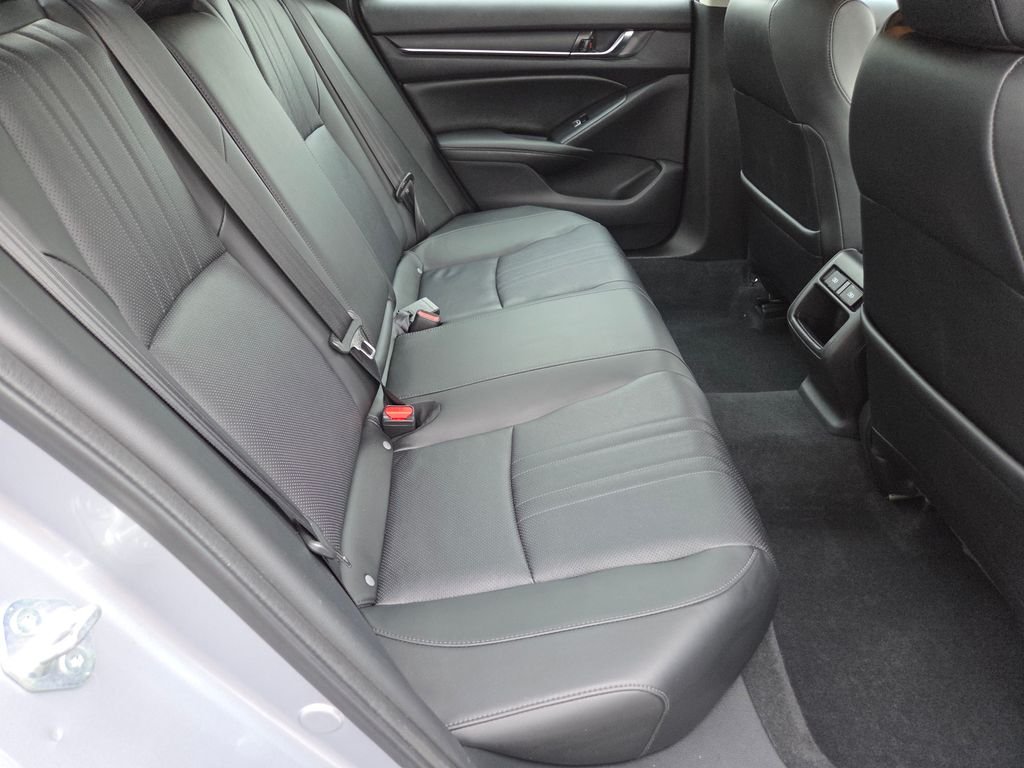 2022 Honda Accord Sport SE - Photo 28