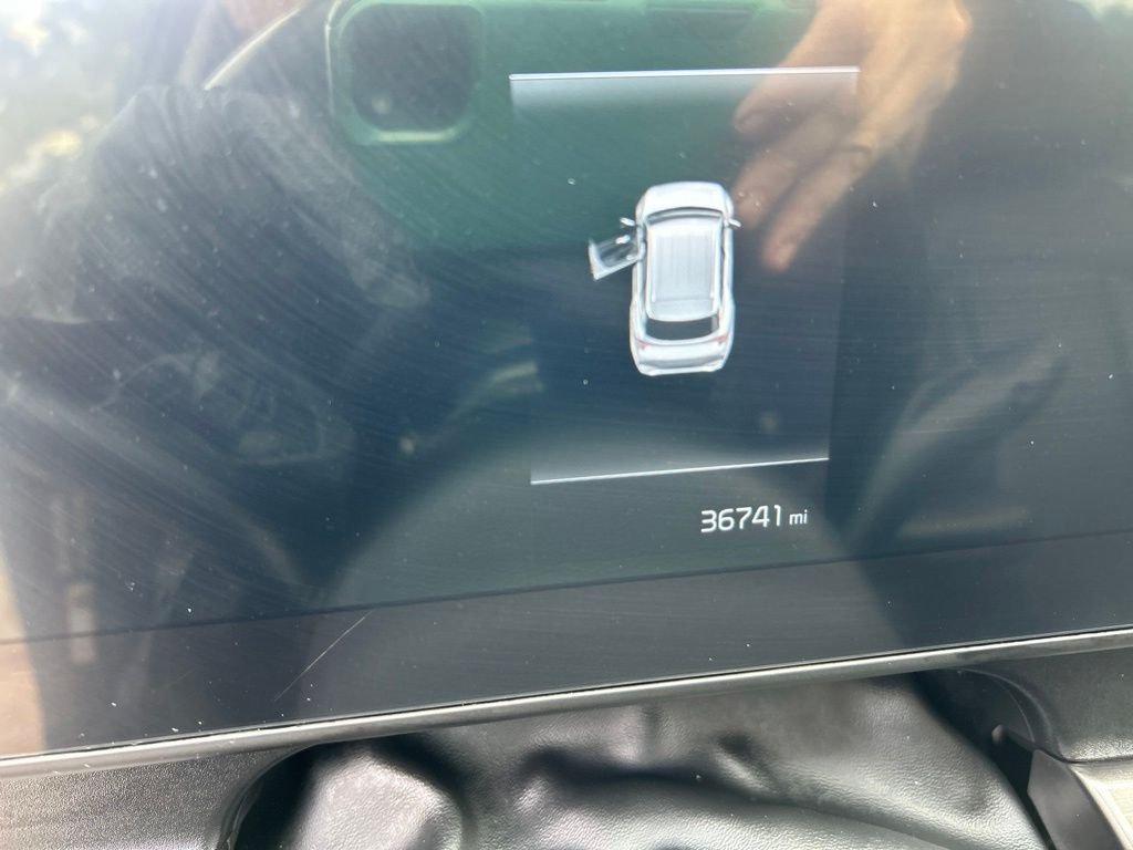 Used 2024 Black Kia EX image 7