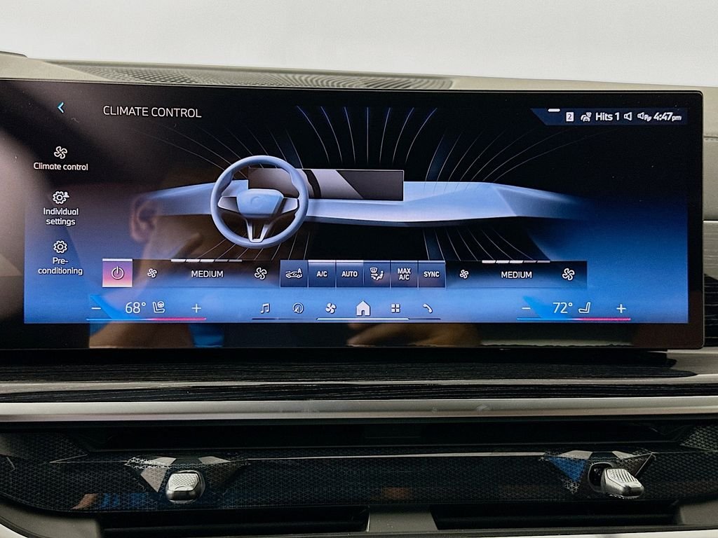 Used 2026 Skyscraper Grey Metallic BMW xDrive40i image 14