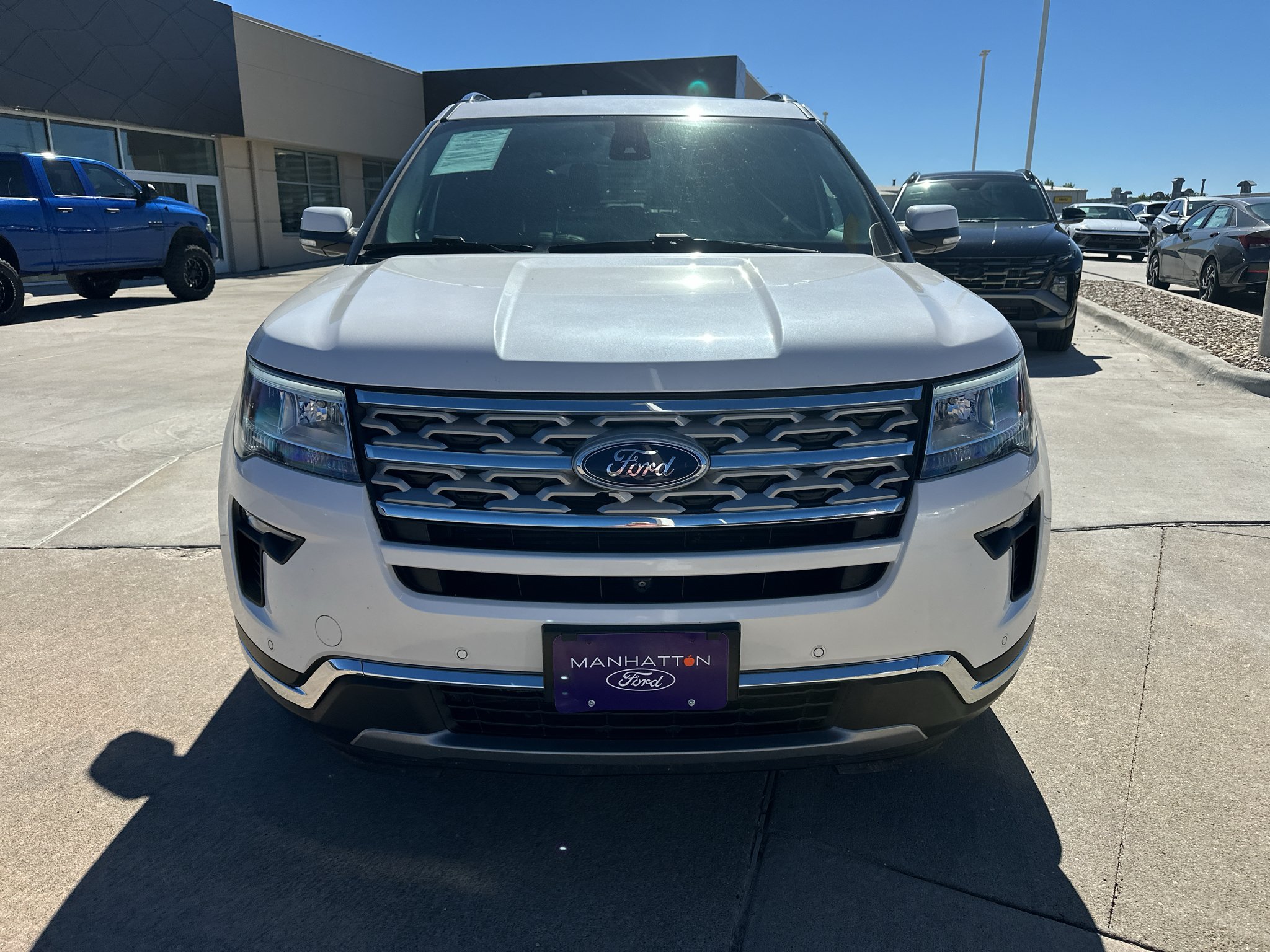 Used 2018 White Platinum Metallic Tri-Coat Ford Limited image 13