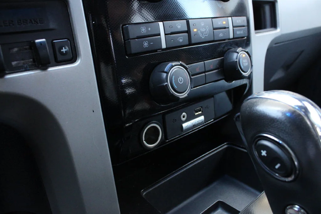 Used 2011 Black Ford XL image 12