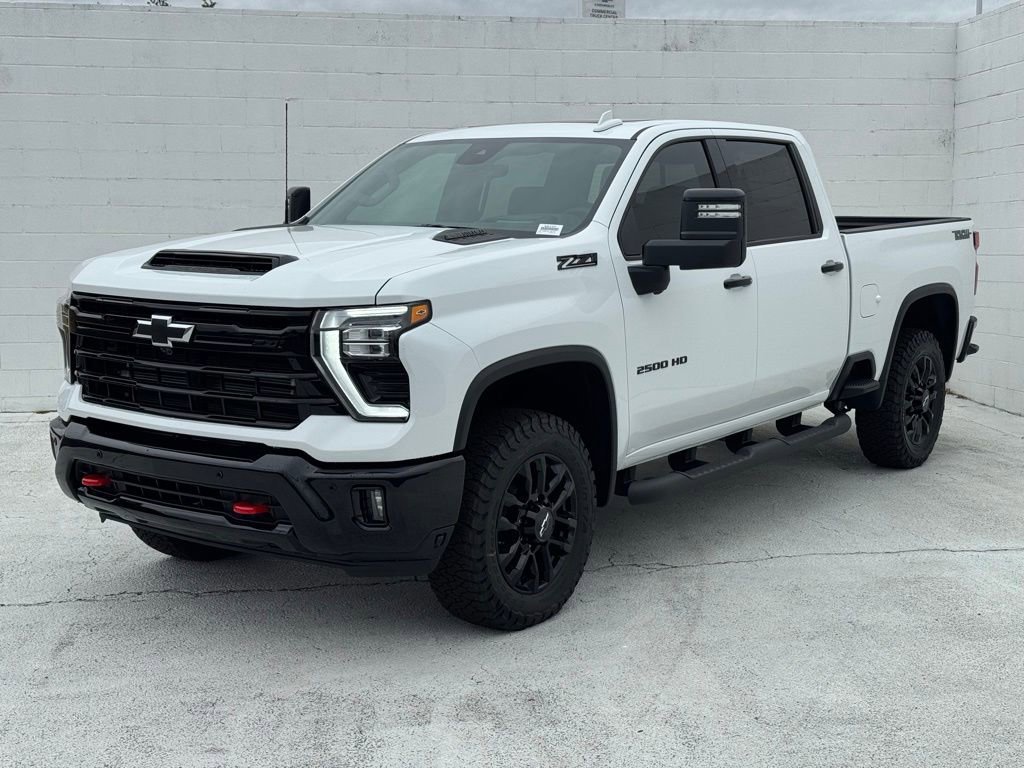 2026 Chevrolet Silverado 2500 HD LTZ - Photo 10