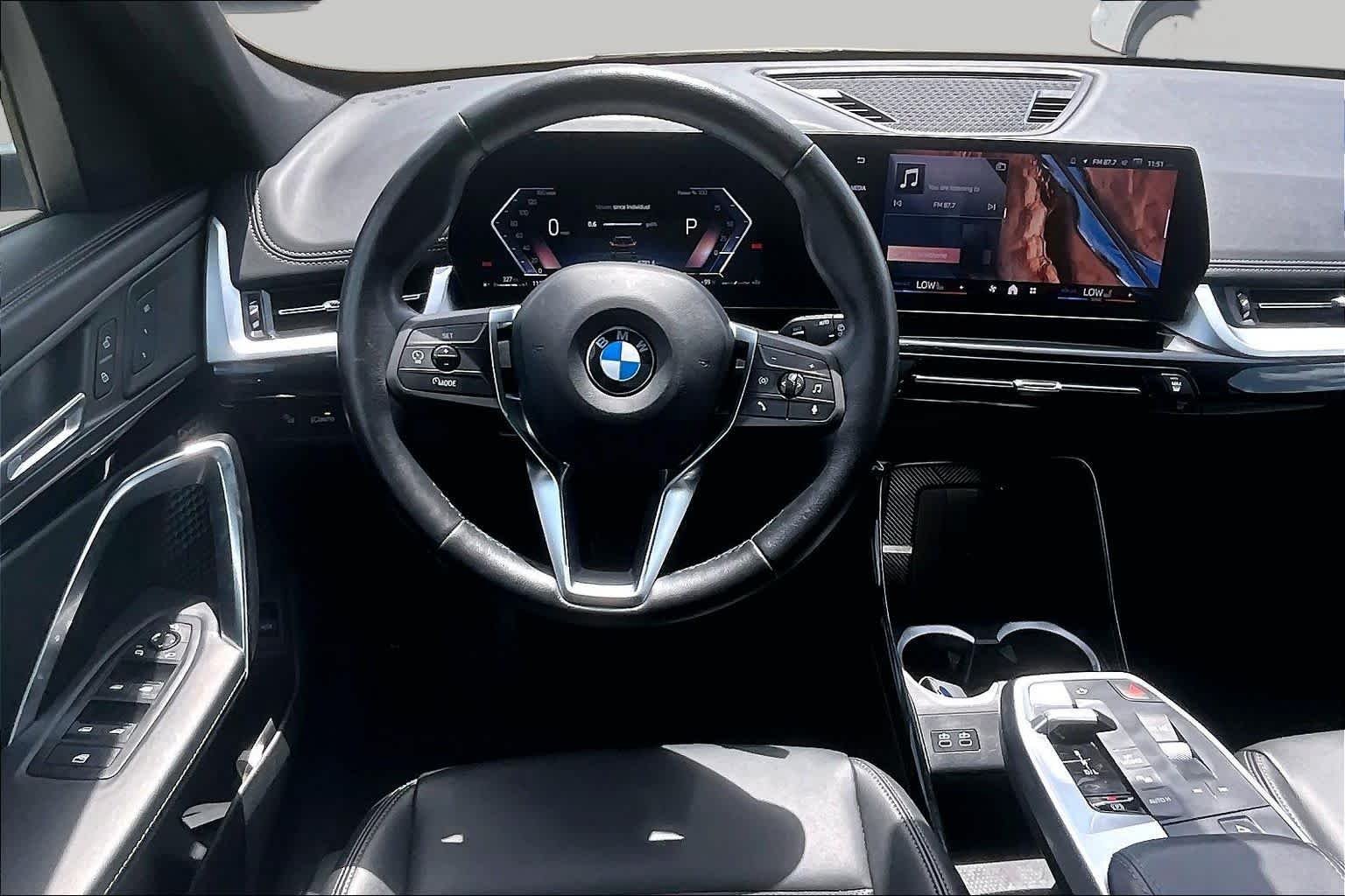 Used 2025 Black Sapphire Metallic BMW xDrive28i image 5