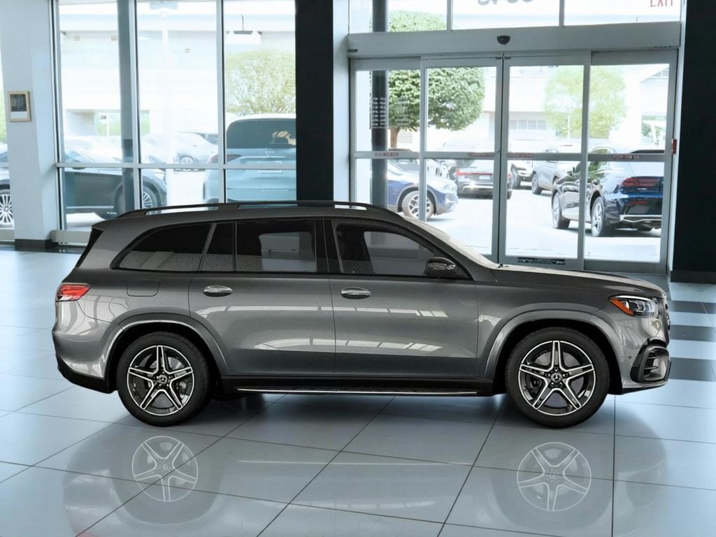 New 2026 Selenite Grey Metallic Mercedes-Benz GLS 450 image 15