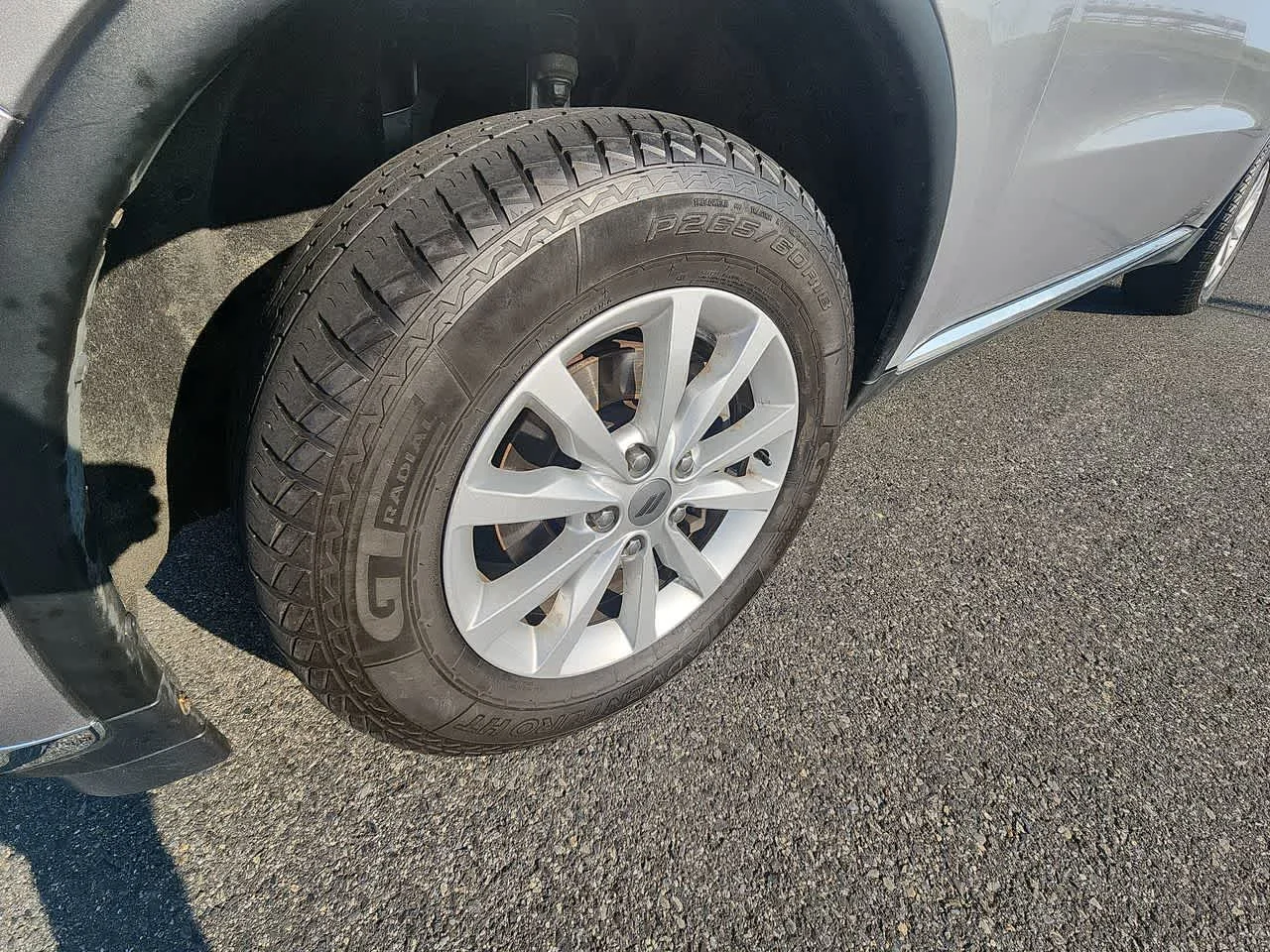 Used 2019 Billet Clearcoat Dodge SXT Plus image 11