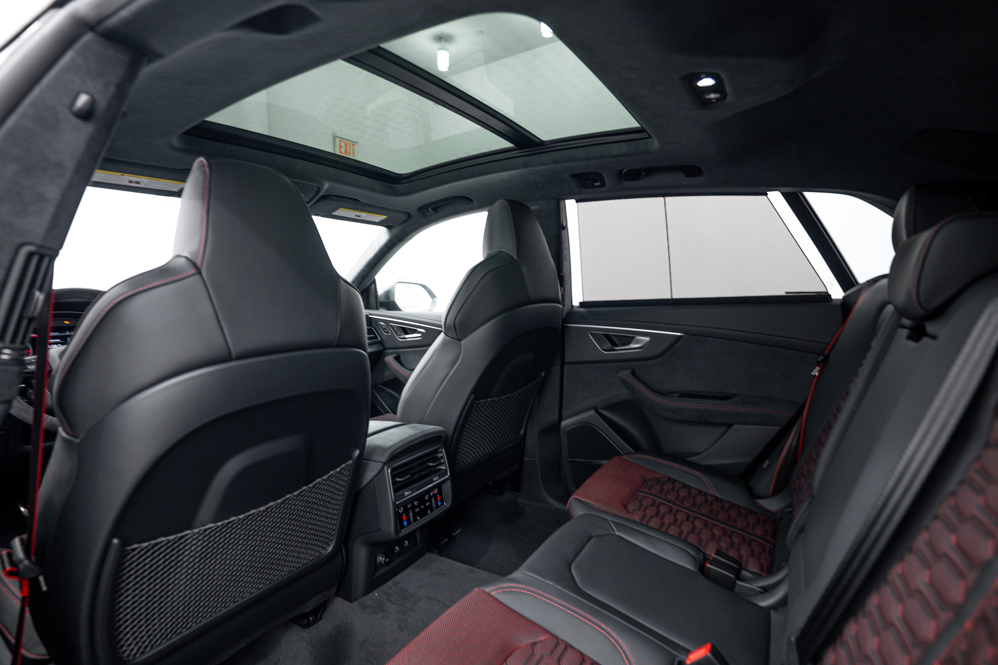 New 2026 Daytona Gray Audi performance image 22