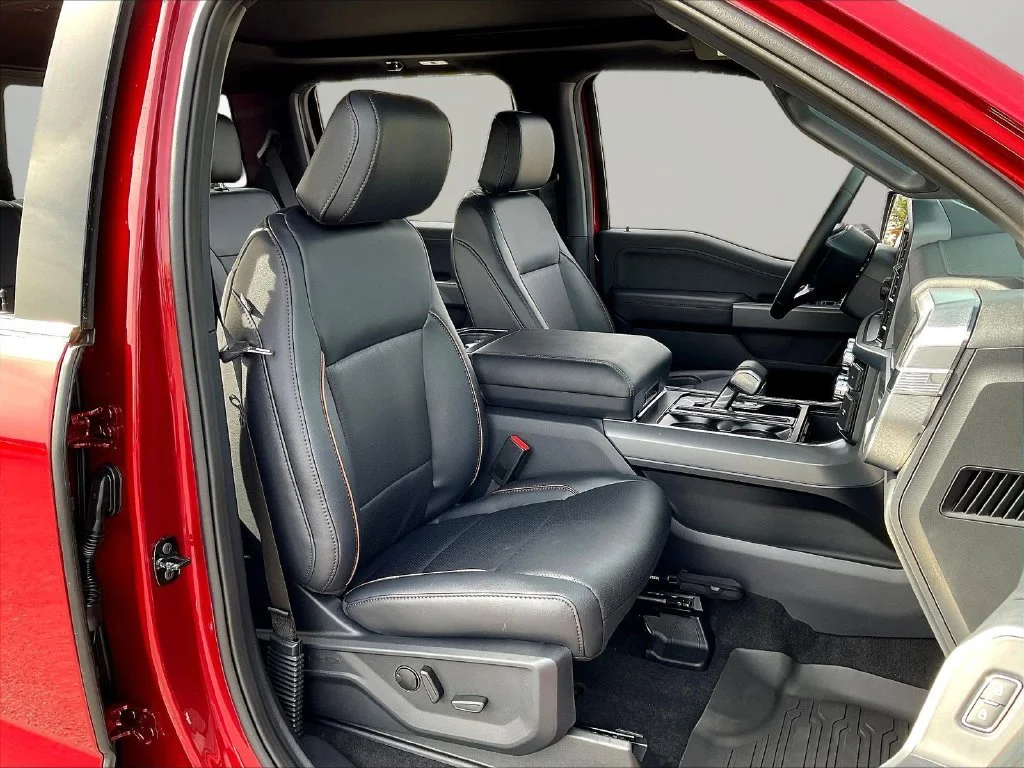 New 2026 Ruby Red Metallic Tinted Clearcoat Ford Lariat® image 11