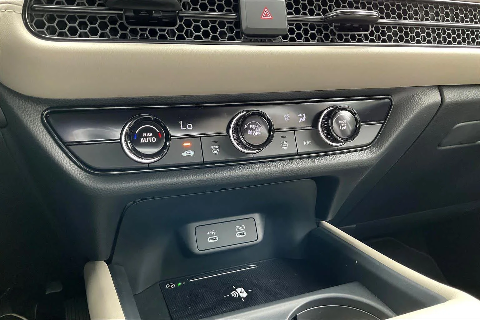 New 2027 Platinum White Pearl Honda LX image 17