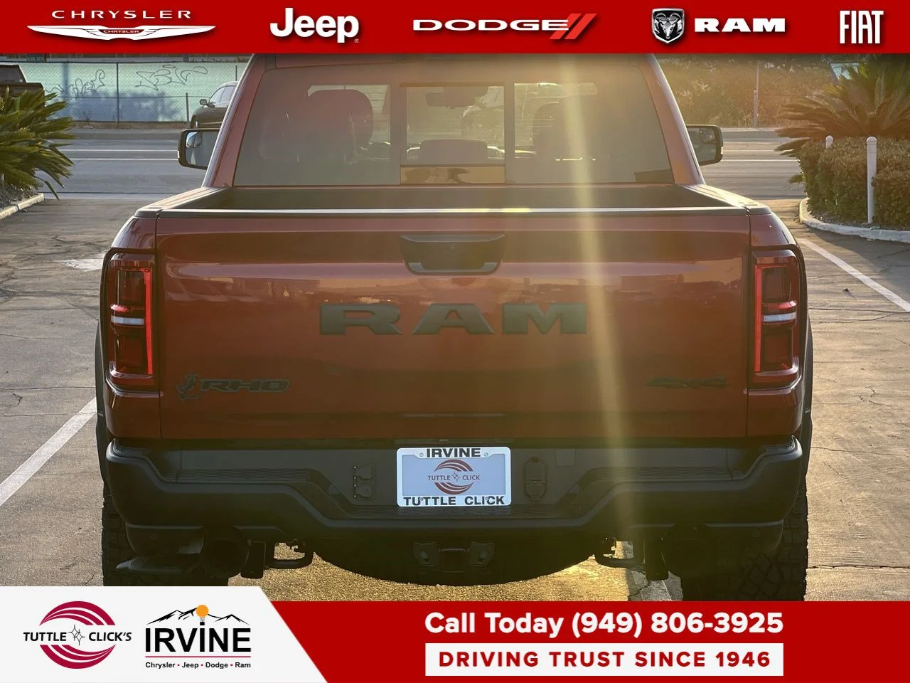 New 2027 Molten Red Pearl-Coat Exterior Paint RAM RHO image 11