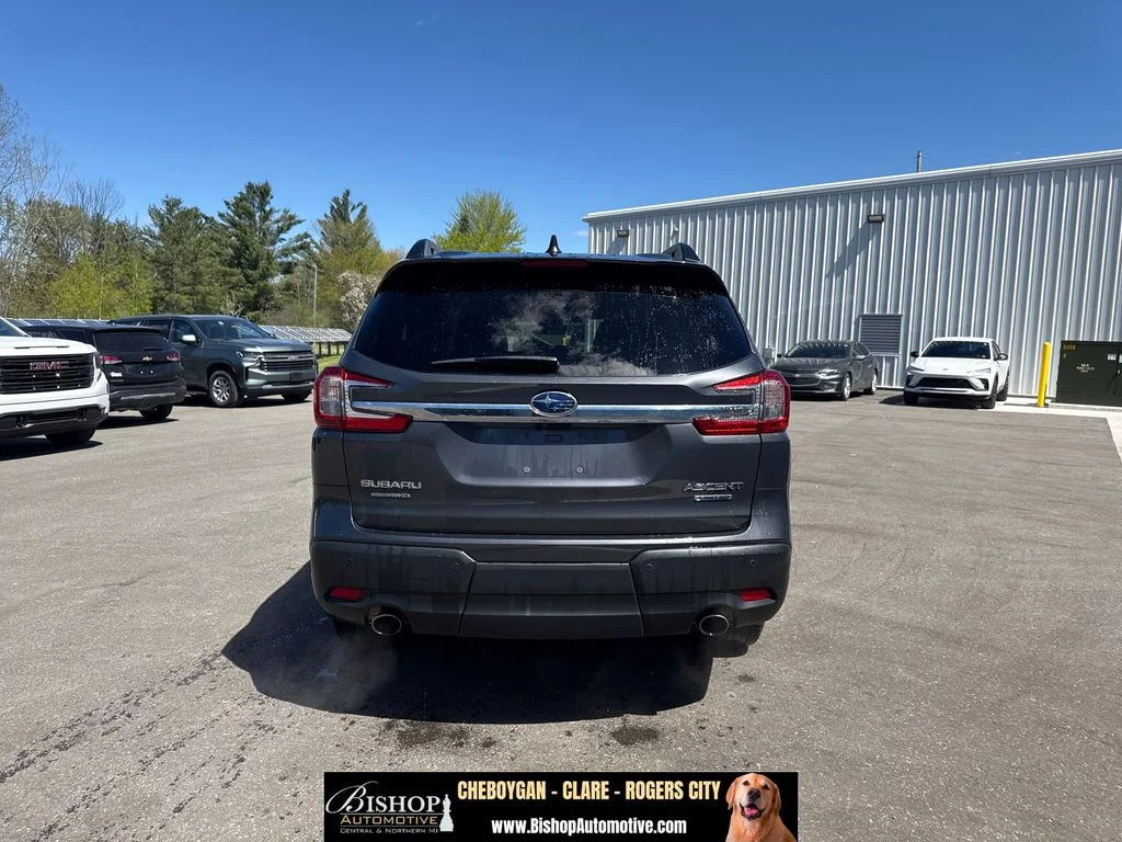 2024 Subaru Ascent Limited image 14