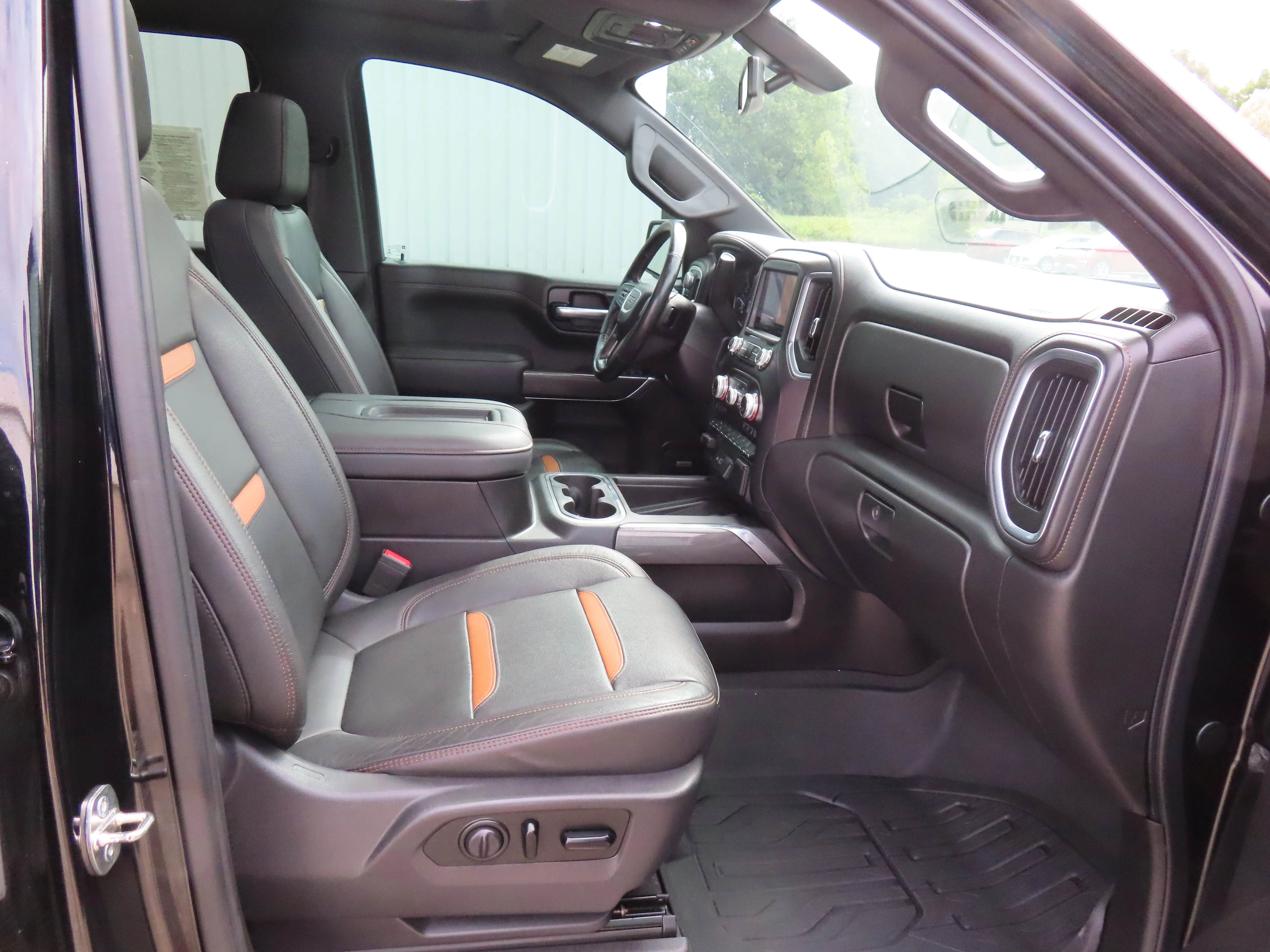 2019 GMC Sierra 1500 AT4 - Photo 8