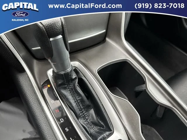 Used 2021 White Honda LX image 30