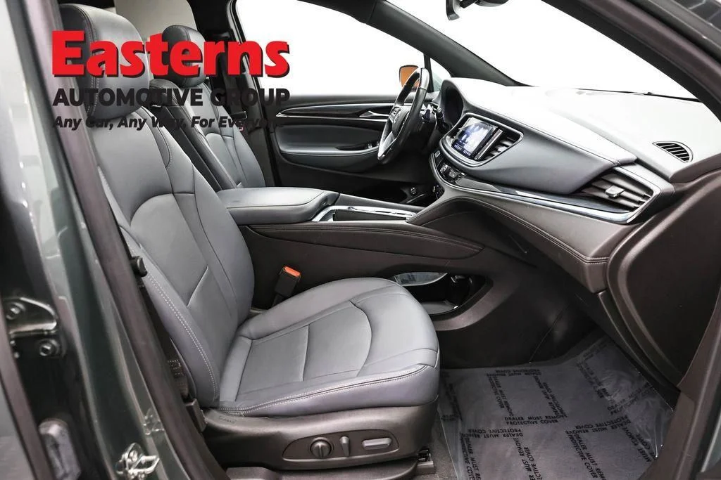 Used 2023 Green Buick Essence image 26