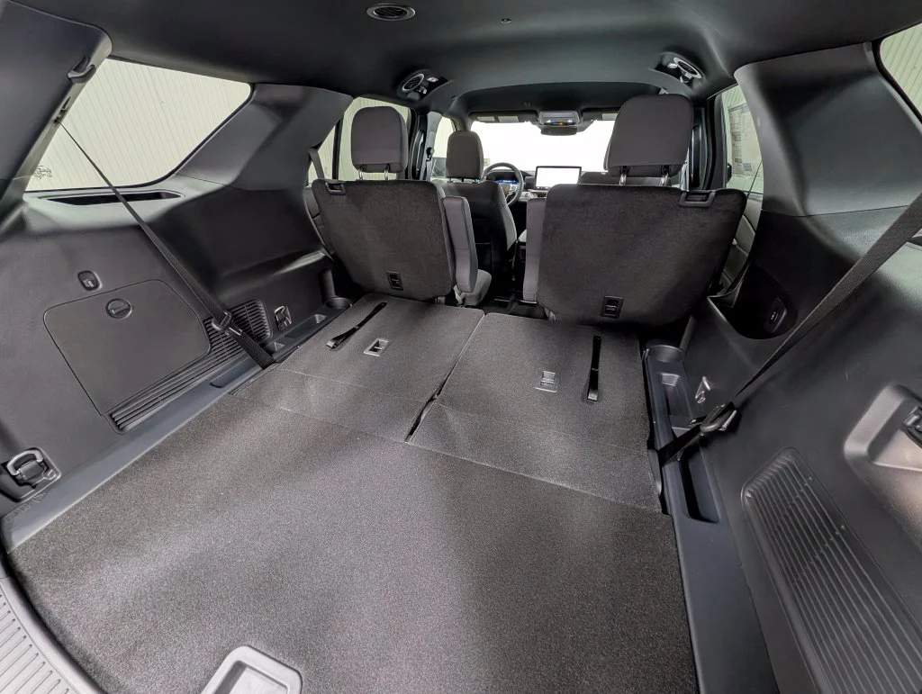 New 2027 Carbonized Gray Metallic Ford Active image 20