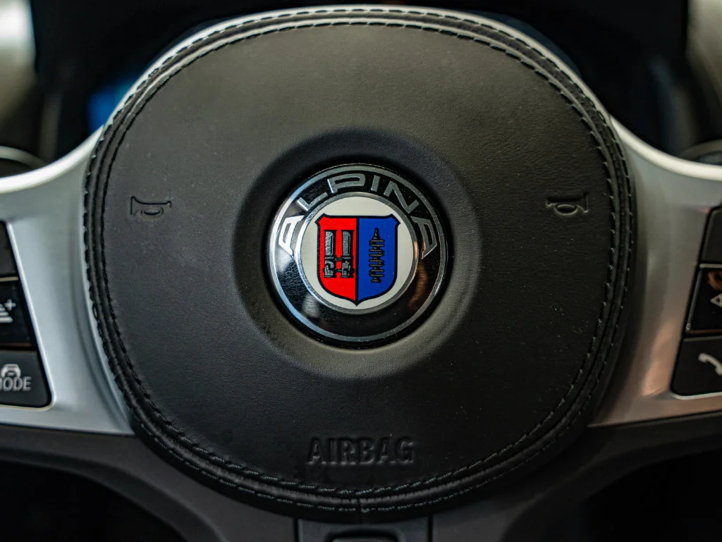 Used 2023 Black Sapphire Metallic BMW ALPINA B8 xDrive image 28