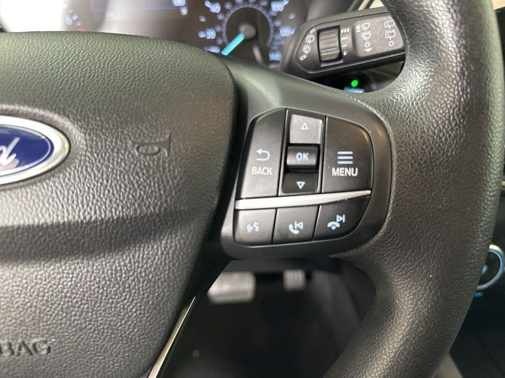 Used 2020 Desert Gold Metallic Ford SE image 9