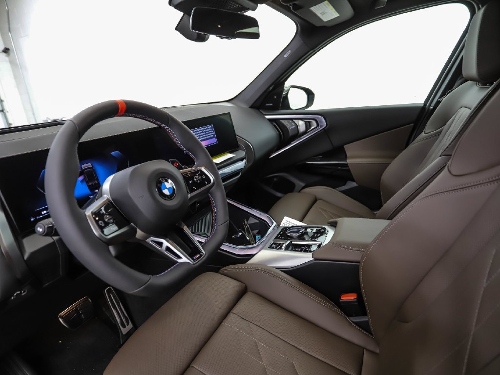 New 2026 Black Sapphire Metallic BMW M50 xDrive image 10