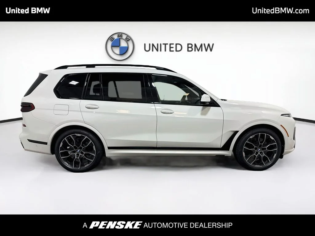 New 2027 Alpine White BMW xDrive40i image 4