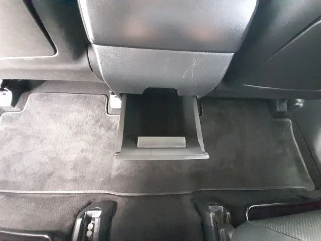 Used 2024 Green Hyundai SEL image 41
