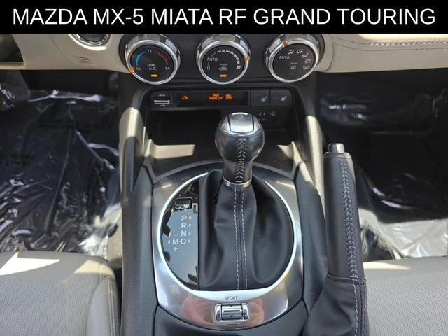 Used 2021 Black Mazda Grand Touring image 18