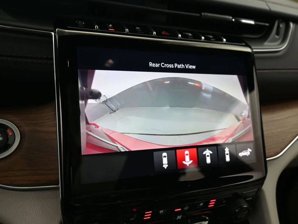 Used 2023 Velvet Red Pearlcoat Jeep Summit image 22