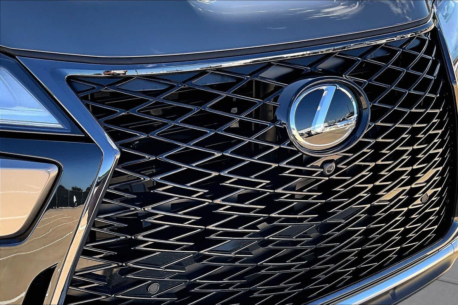 Used 2026 Manganese Luster Lexus F SPORT Handling image 30