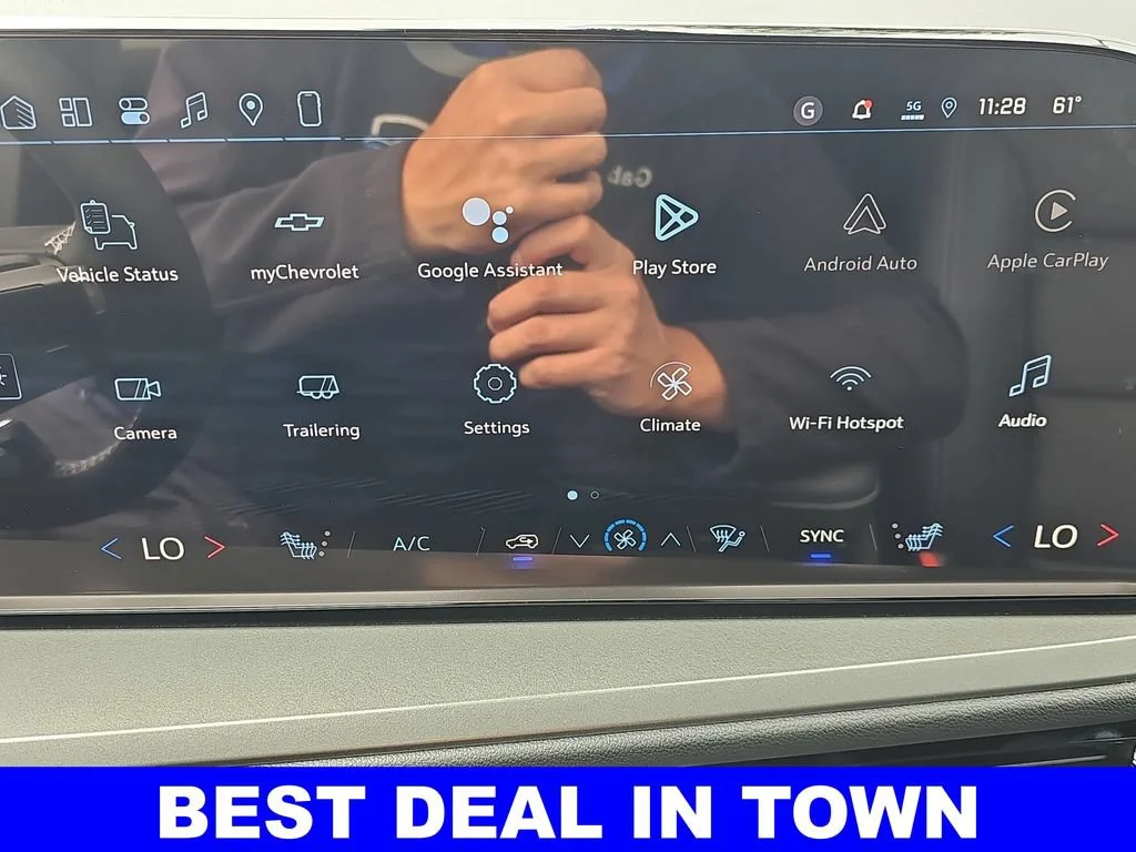 2026 Chevrolet Traverse LT - Photo 23