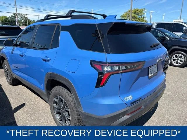 Used 2025 Reef Blue Metallic Chevrolet ACTIV image 5