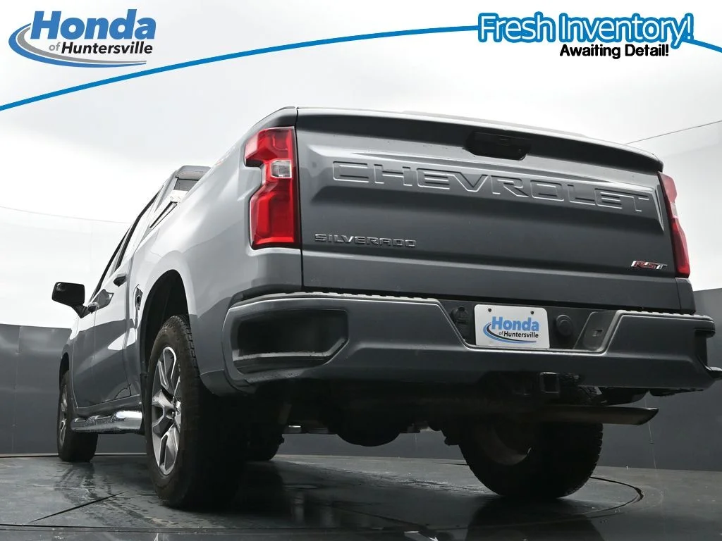 Used 2020 Steel Metallic Chevrolet RST image 31