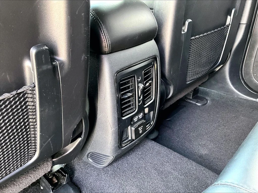 Used 2020 Black Jeep Limited X image 33