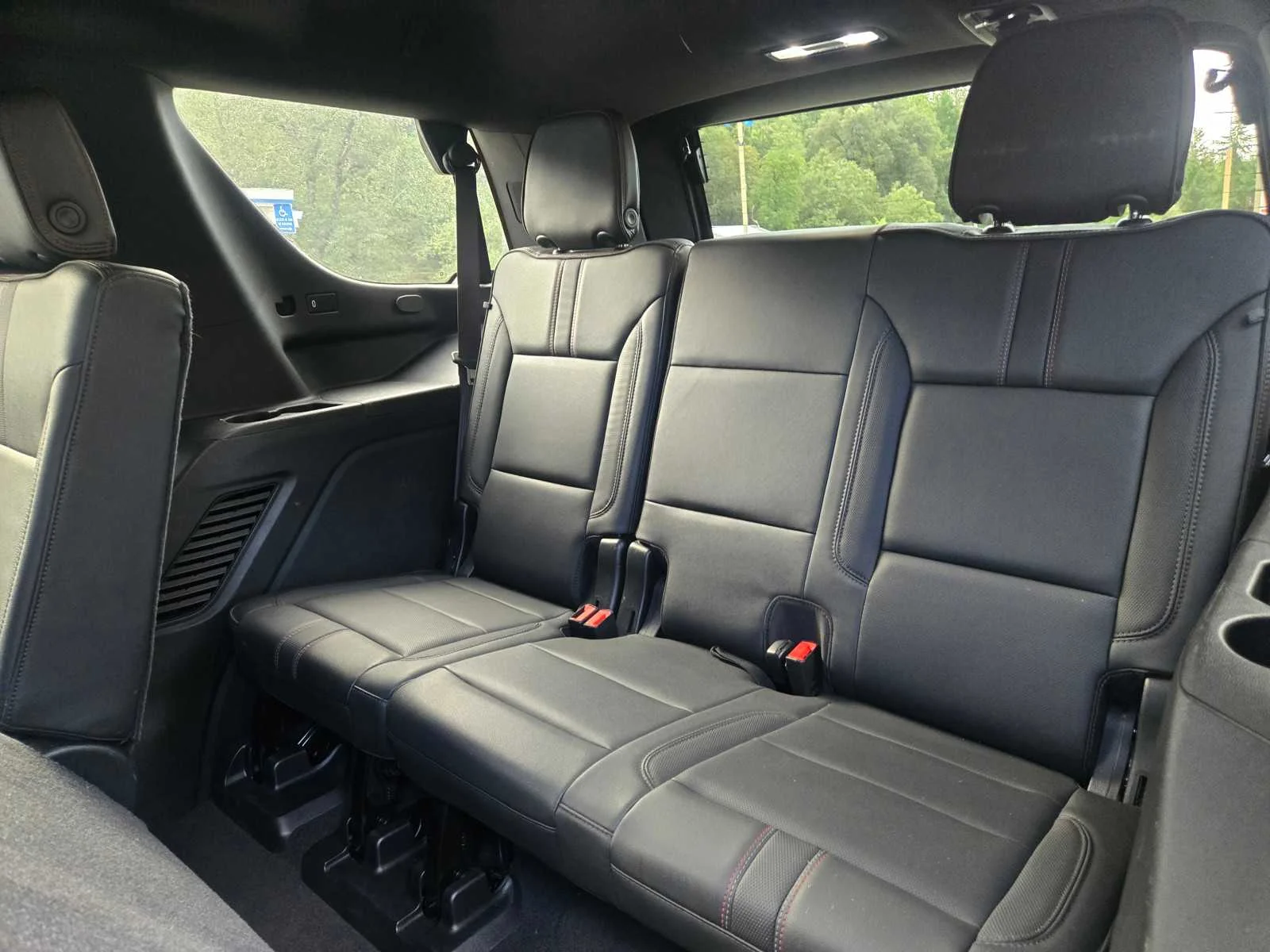 2021 Chevrolet Tahoe RST - Photo 15