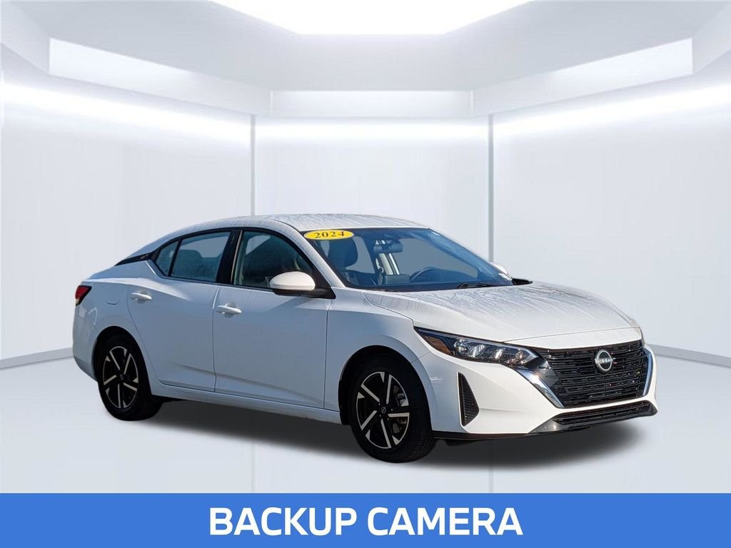 Used 2024 White Nissan SV image 9