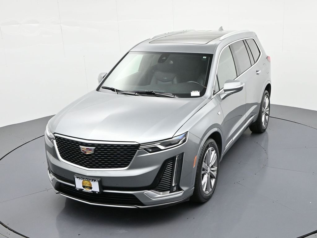 Used 2023 Silver Cadillac Premium Luxury image 15