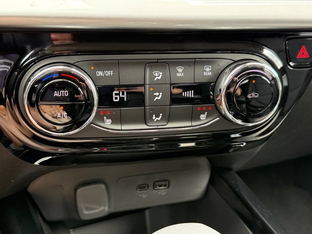2026 Chevrolet Trax LT - Photo 20