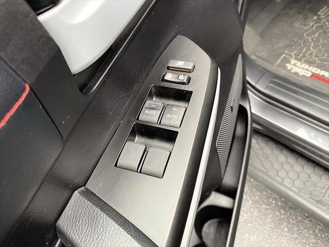 Certified Used 2021 MAGNETIC GRAY MET. Toyota  image 11