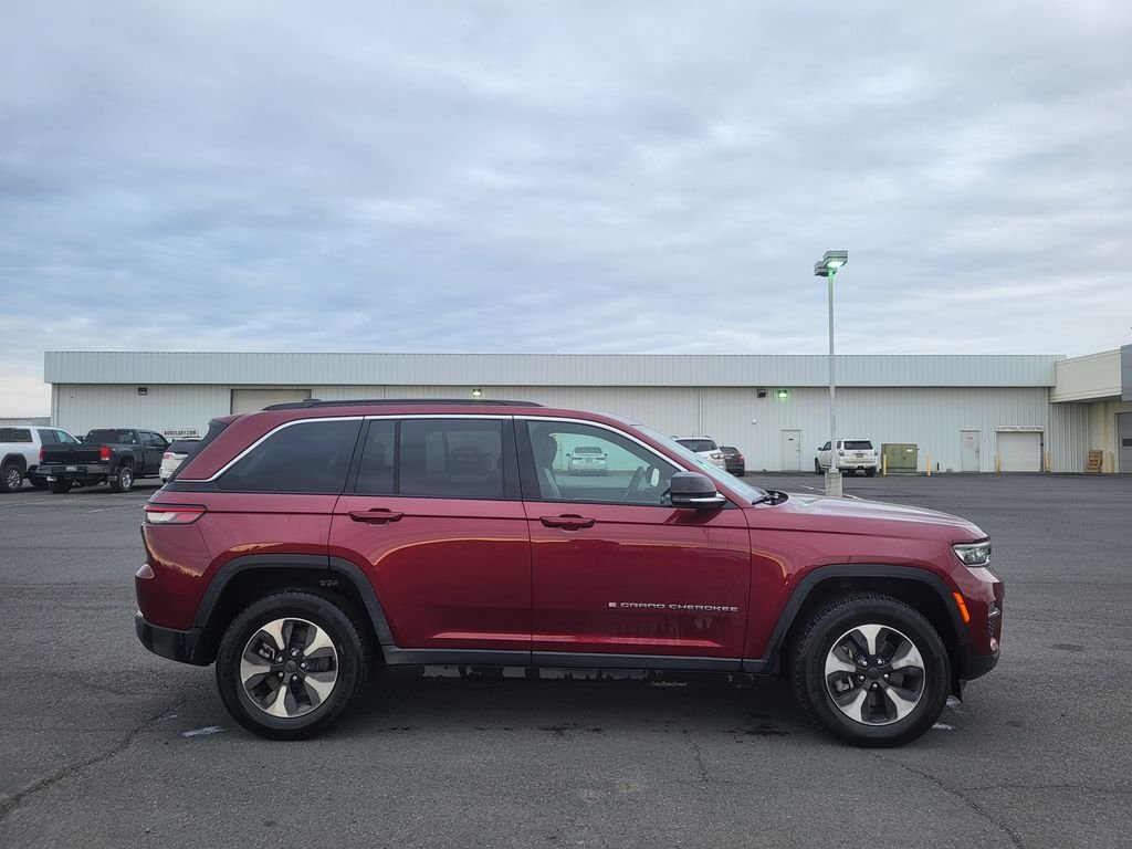 2024 Jeep Grand Cherokee 4xe - Photo 12