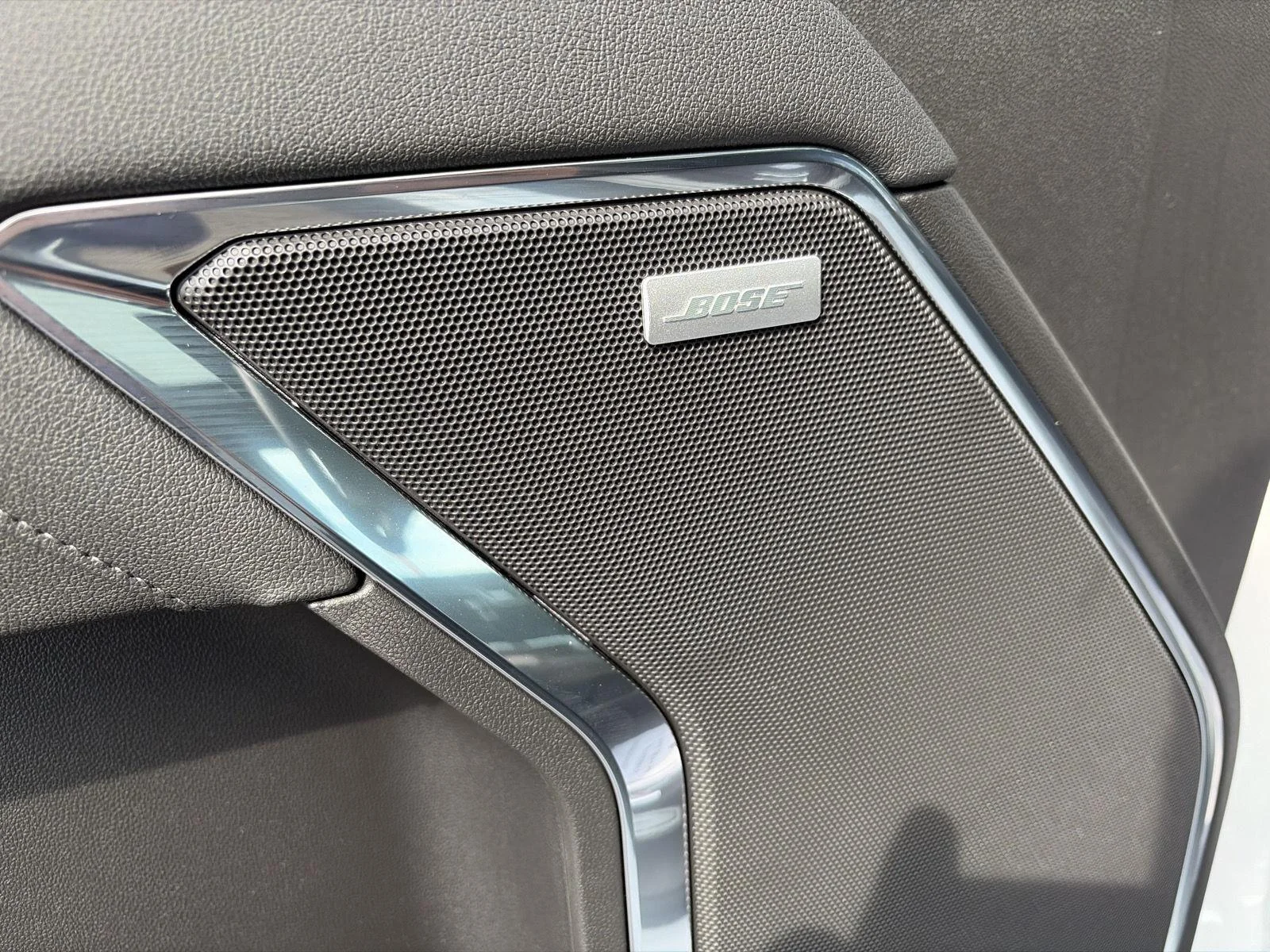 New 2026 Summit White Chevrolet LT Trail Boss image 18