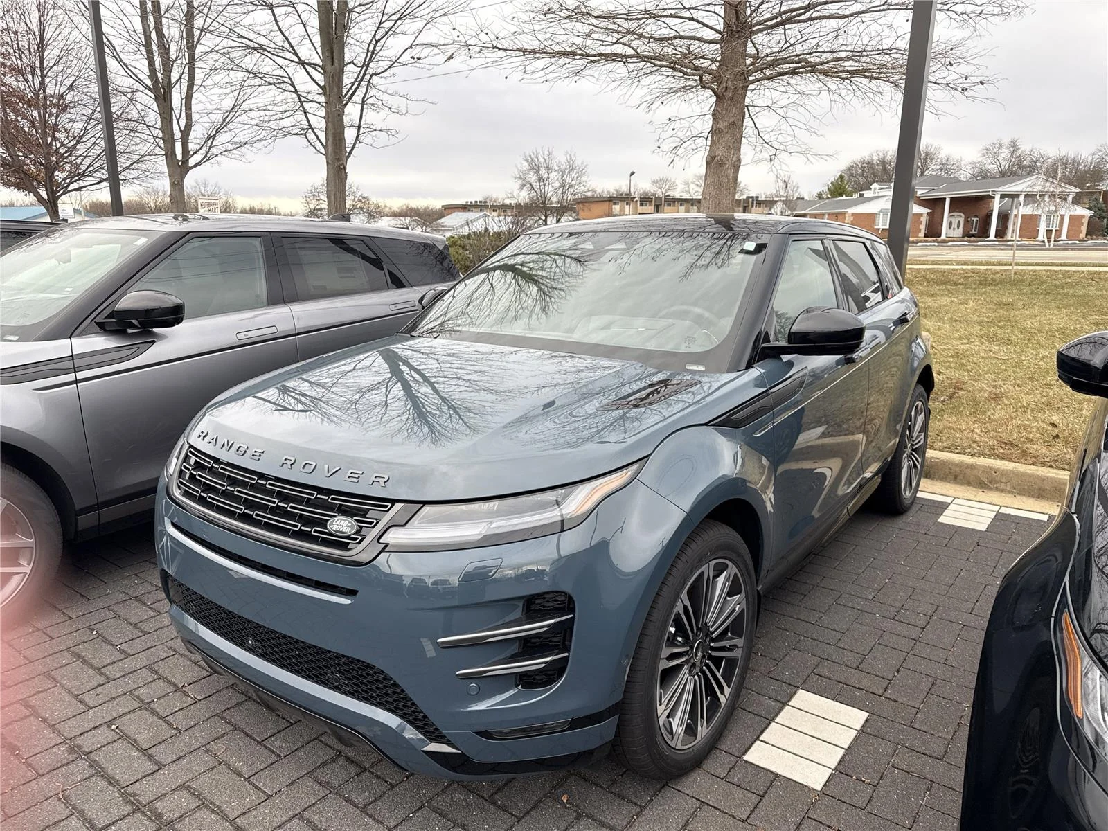 New 2026 Tribeca Blue Metallic Land Rover Dynamic SE image 1
