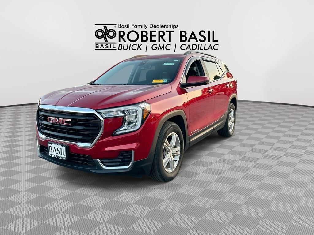 Used 2023 Red GMC SLE image 4