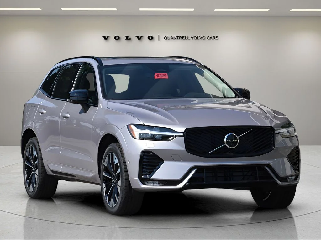 Used 2026 AURORA SILVER Volvo Plus image 2