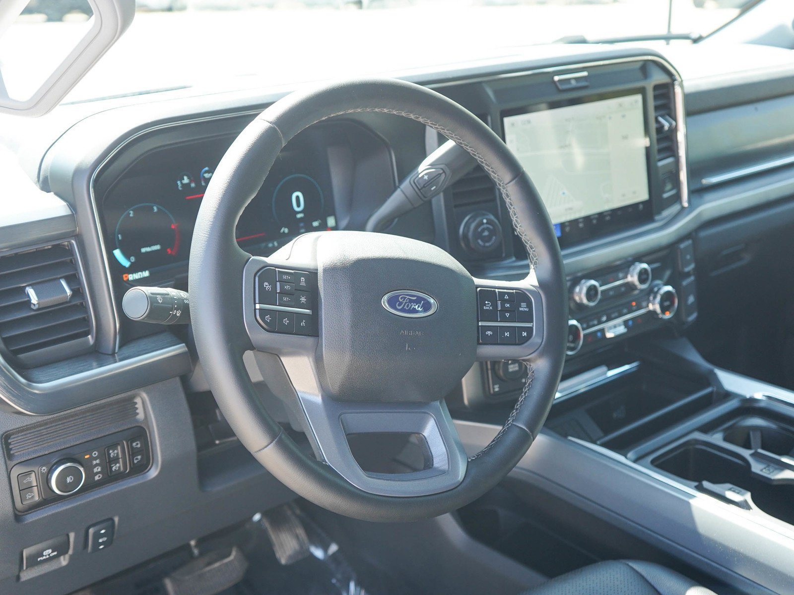 Used 2025 White Ford  image 21