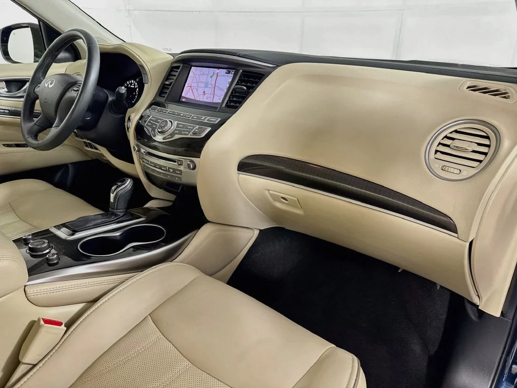 Certified Used 2018 Blue INFINITI  image 37
