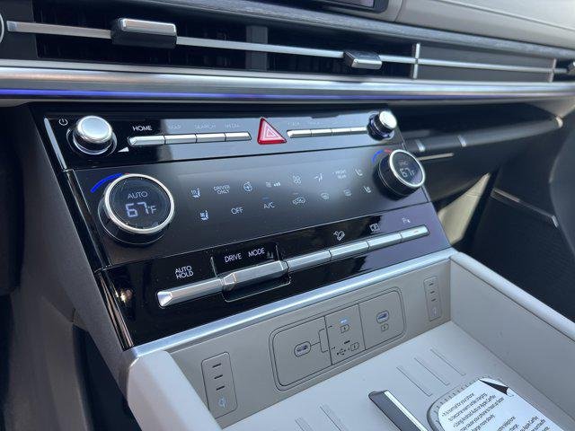 New 2026 Serenity White Hyundai Limited 6P image 27