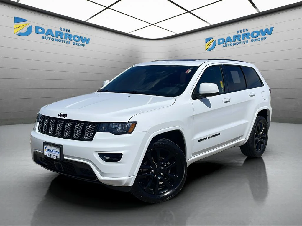 Used 2020 White Jeep Altitude image 1